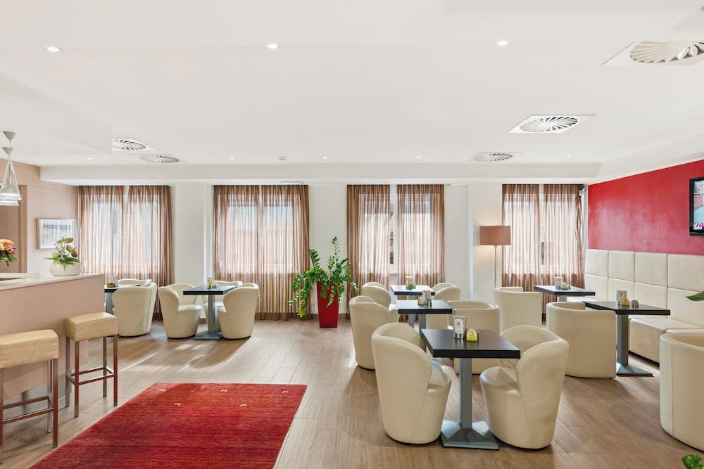 Hotel Regina 41/51