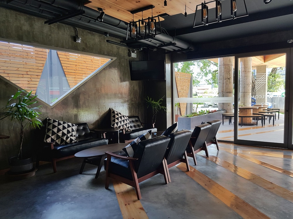 Ecoloft Hotel 39/51