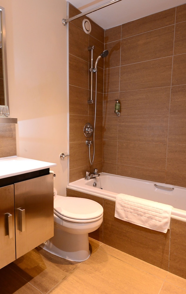 Ramada by Wyndham Telford Ironbridge 17/39