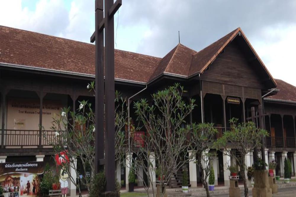 Baanrimnam Resort Trat 16/48
