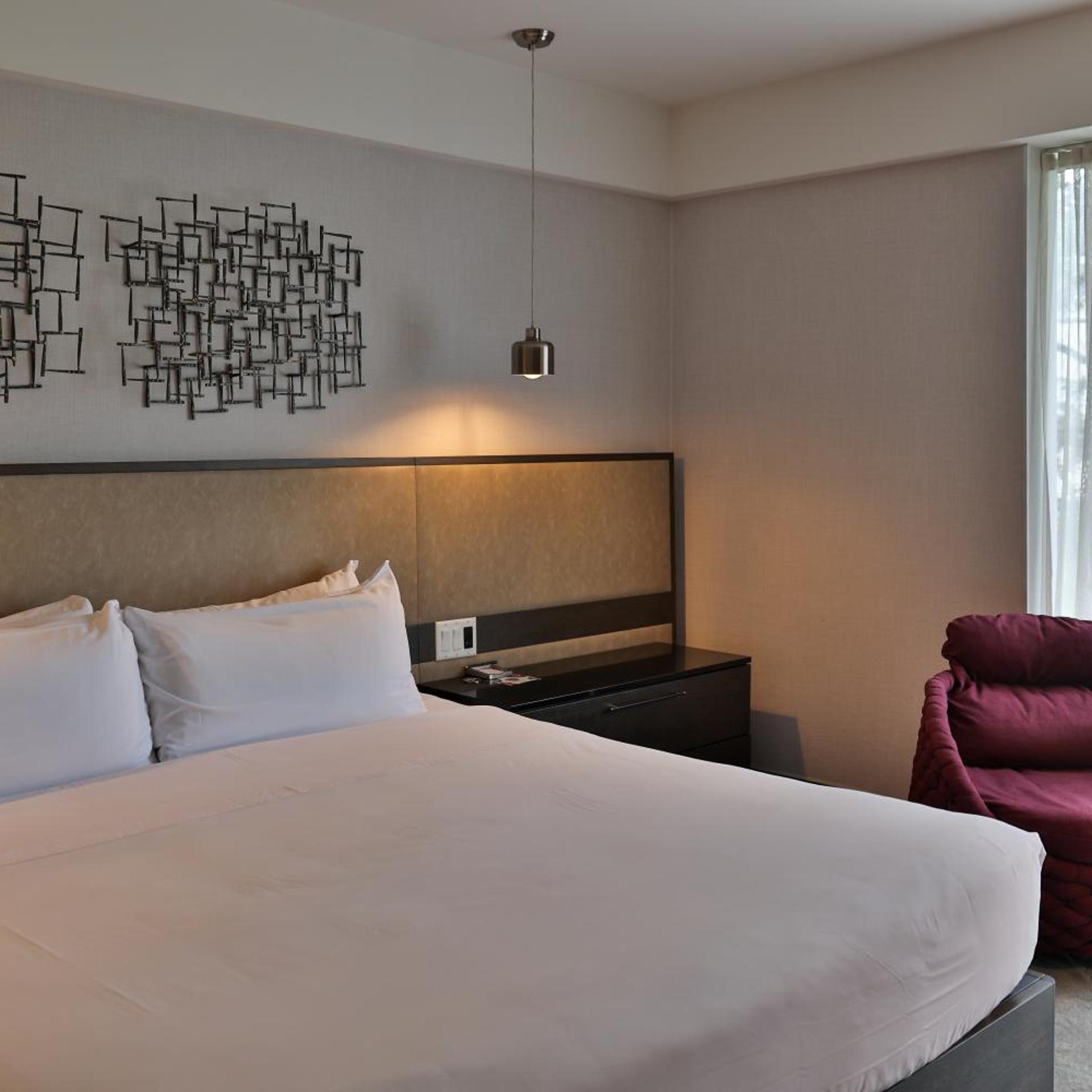 Presidential, Bi Level, Suite