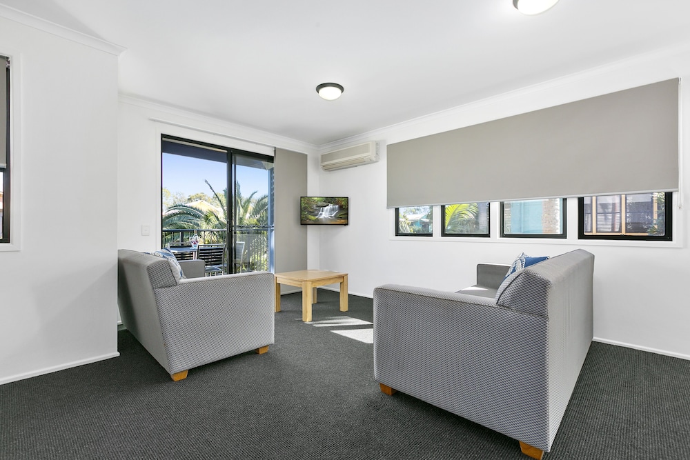 Noosa Lakes Resort 22/50