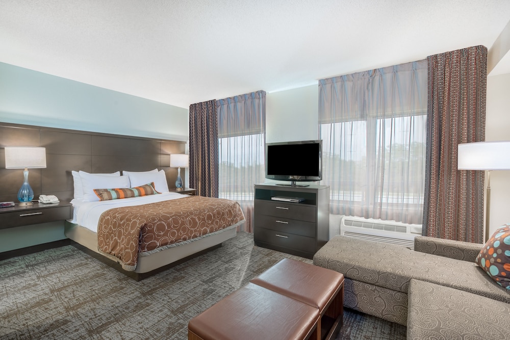 Staybridge Suites Wilmington Newark 19/44