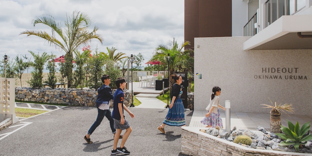 Hideout Okinawa Uruma 50/67