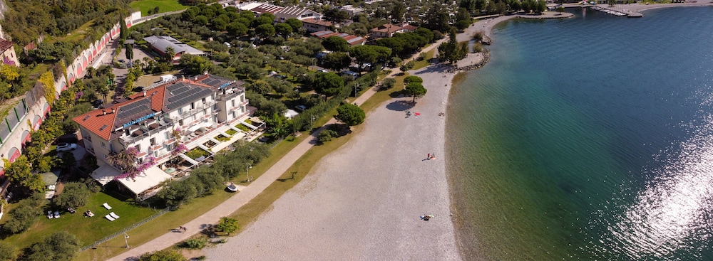 Hotel Baia Azzurra 43/50