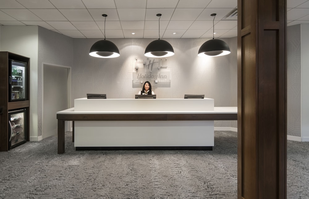 Holiday Inn Montreal Longueuil 11/79