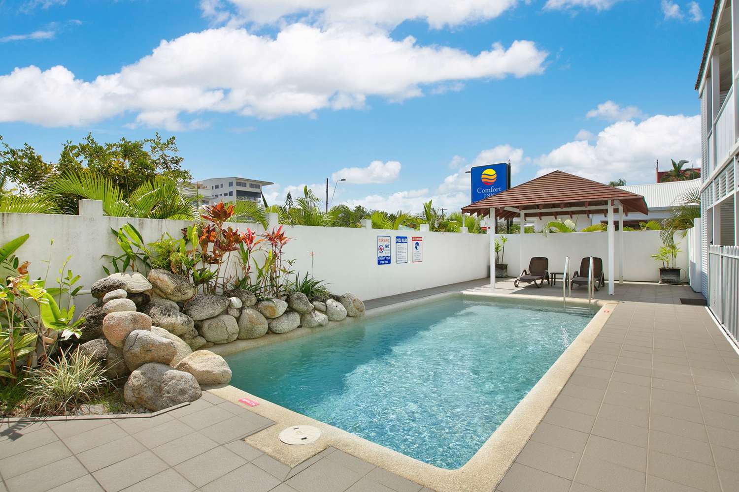 Comfort Inn Cairns City 16/18