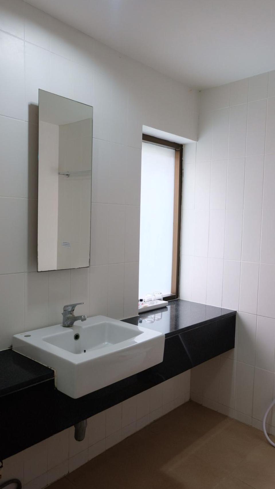 Cove, Deluxe, Corner، S2 Hotel 9/9