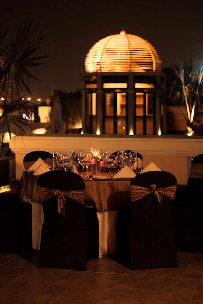 The Pllazio Hotel 46/50