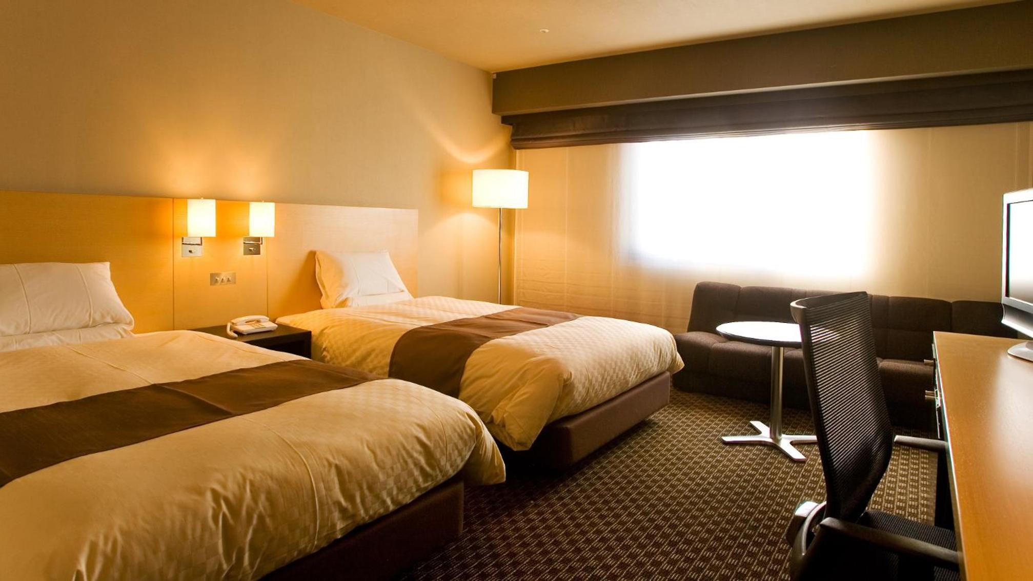 Semi Room, 2 Semi Double Beds