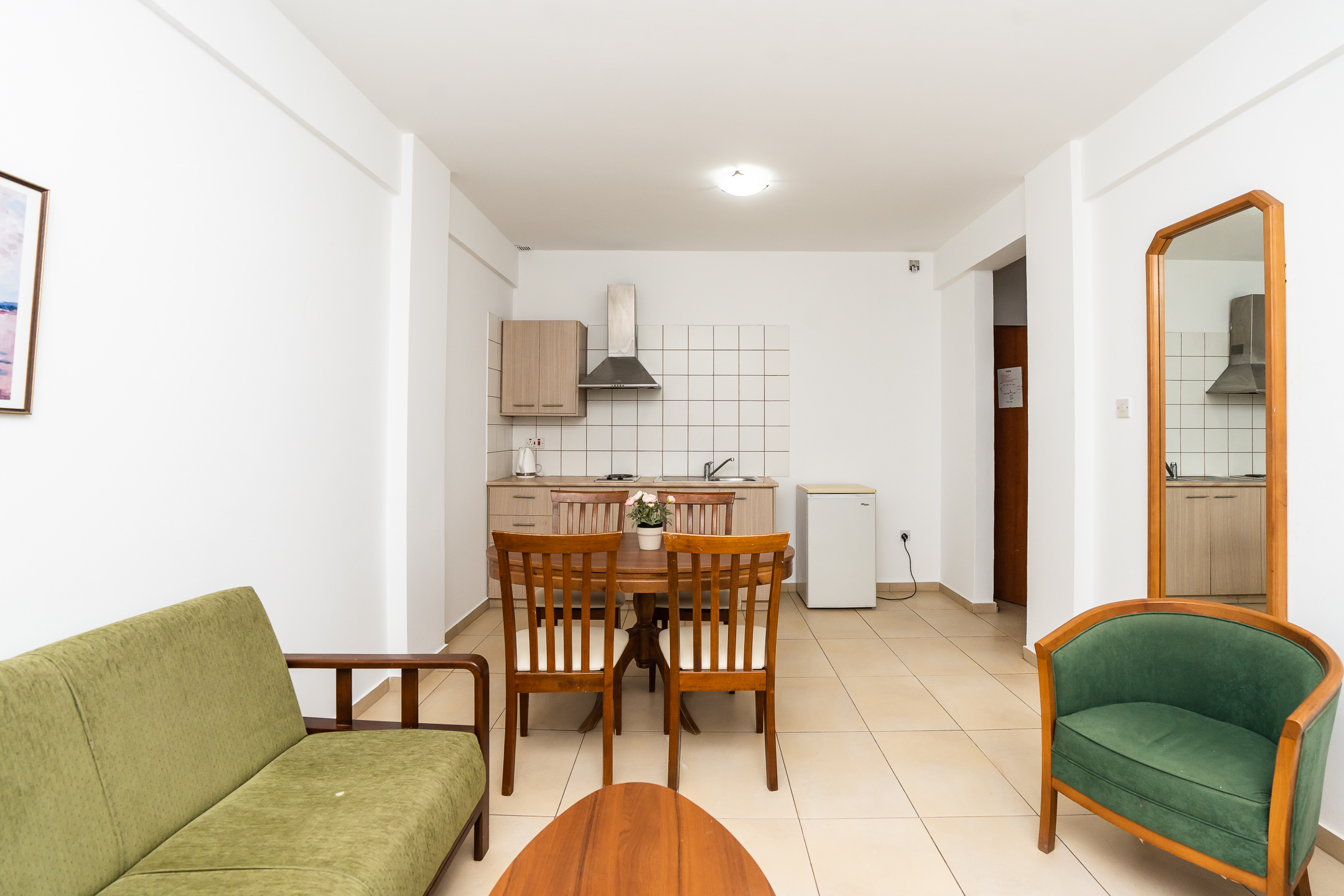 Flora Hotel Apartments 41/46