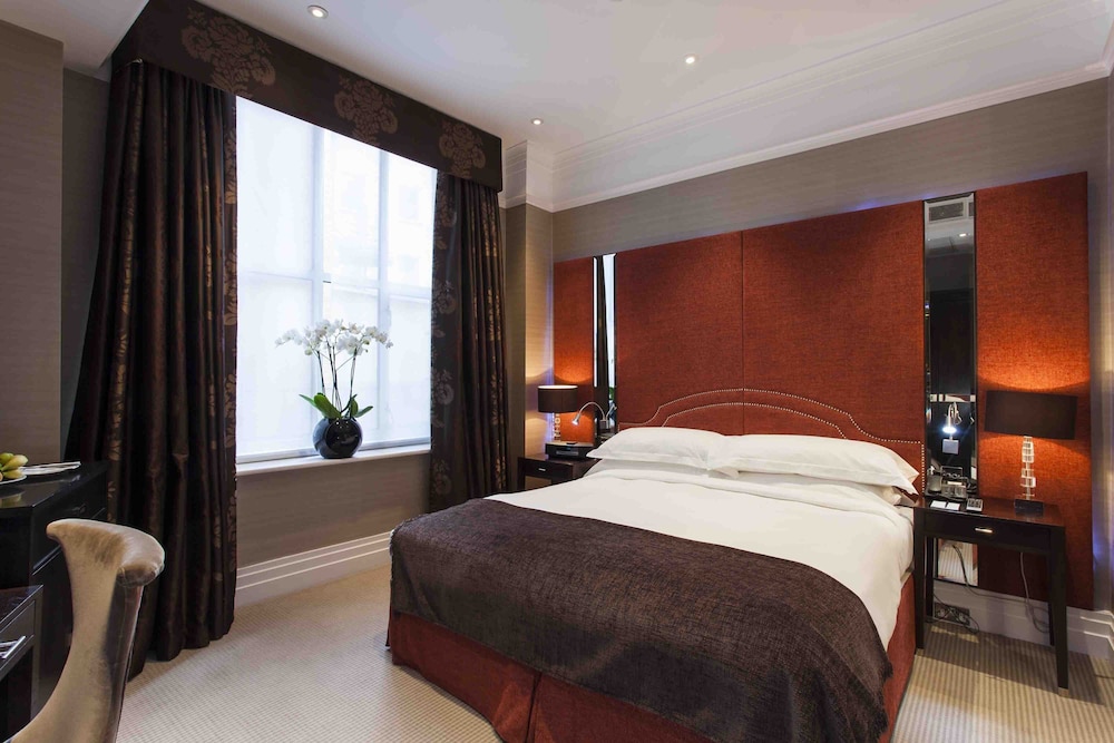 The Capital Hotel Apartments And Townhouse 28/83