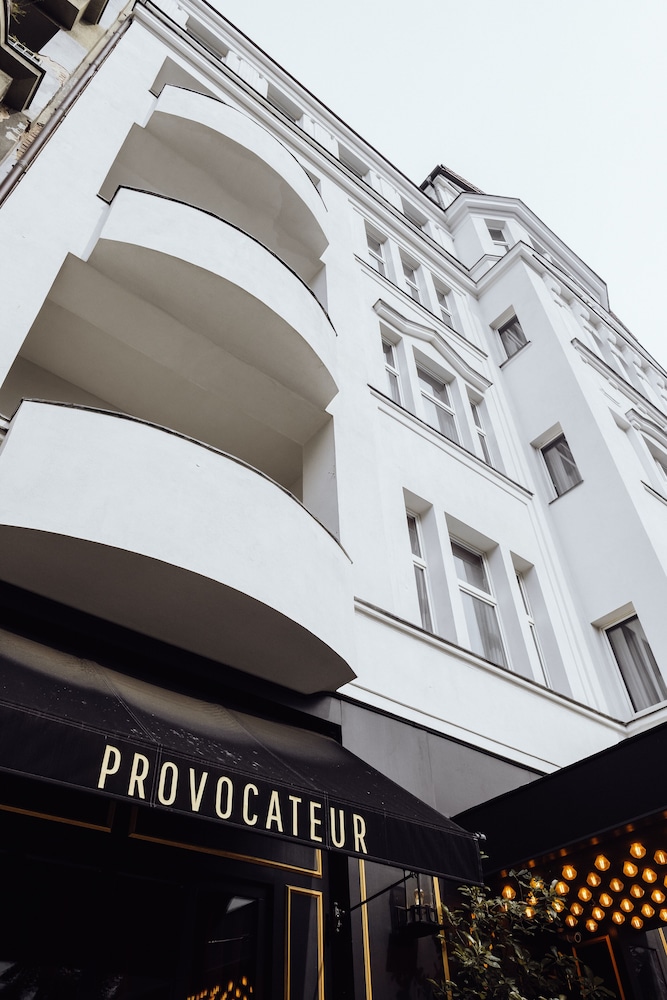 Provocateur in BERLIN