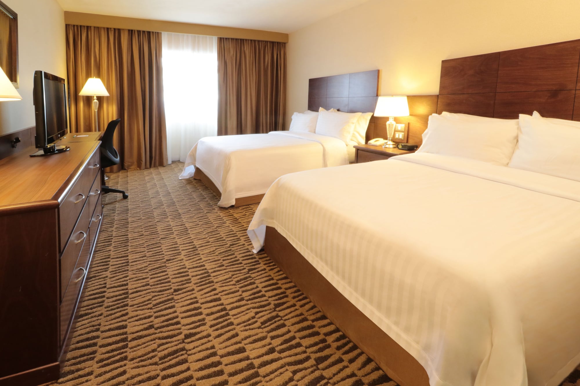 Premium, 2 Double Beds