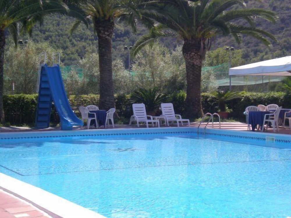 Hotel Seven Residence 8/24