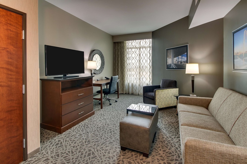 Drury Plaza Hotel Dallas Richardson 30/50