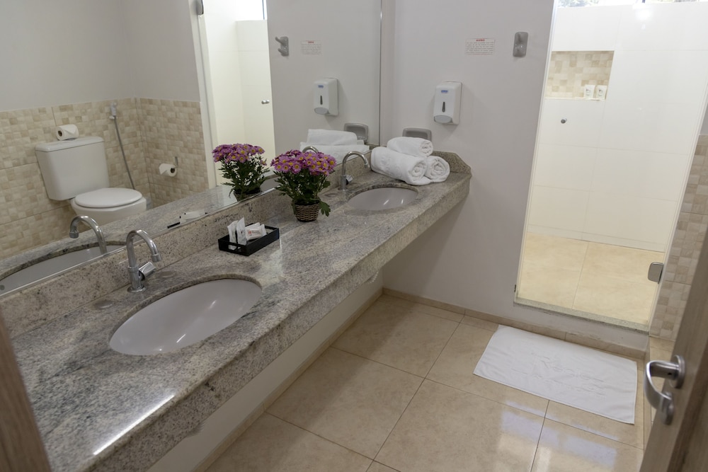 Realce Hotel 23/71
