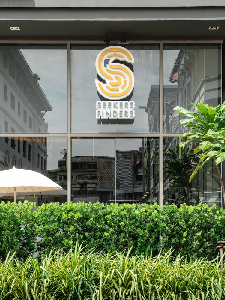 Seekers Finders Rama IV Hotel, SureStay Collection by BW in BANGKOK