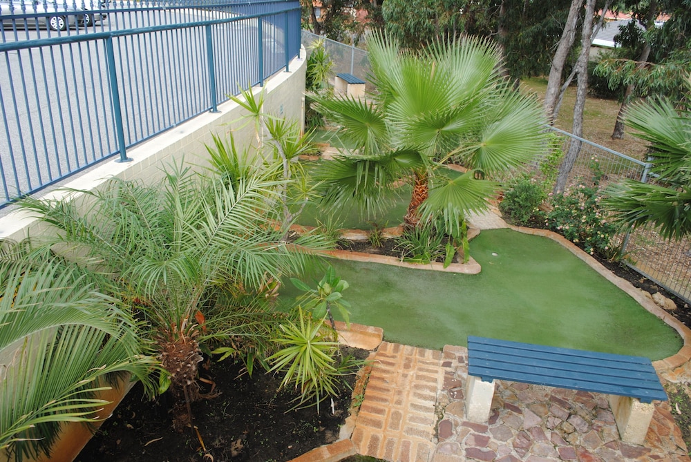 Silver Sands Resort 31/42