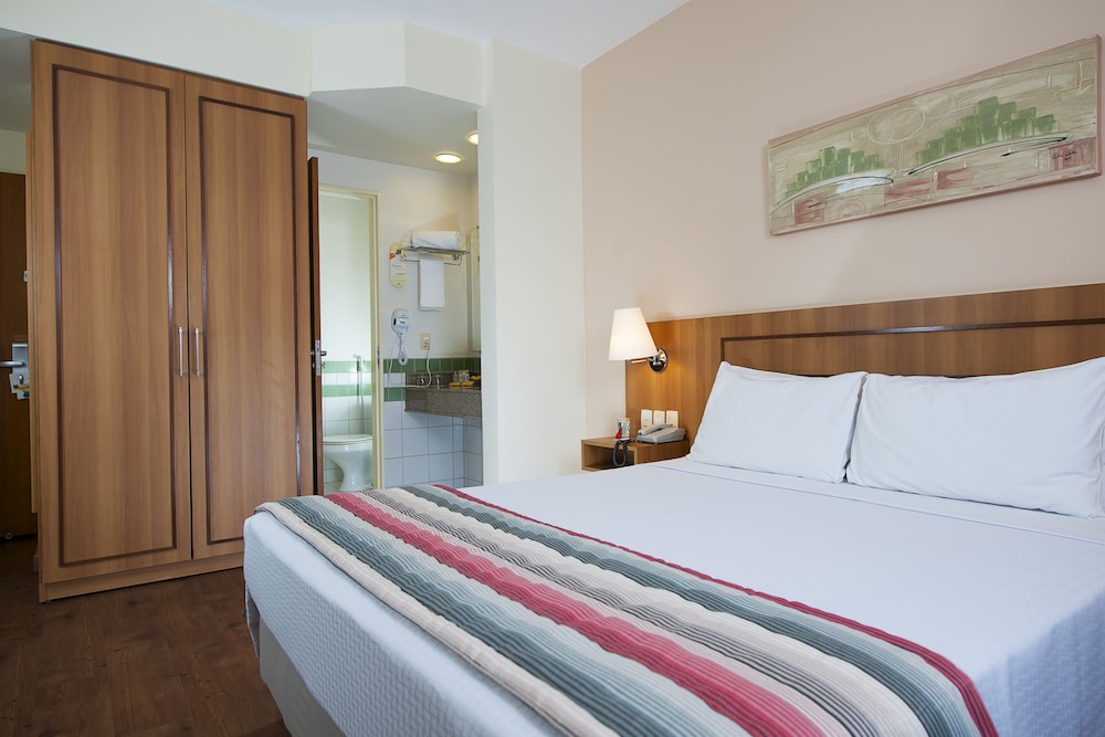 Hotel Golden Park Uberlandia 13/26