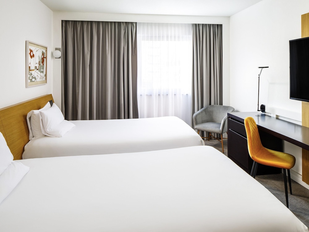 SUPERIOR, TWIN BEDS
