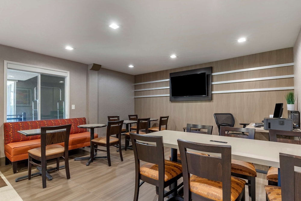 Best Western Silicon Valley Inn 30/35