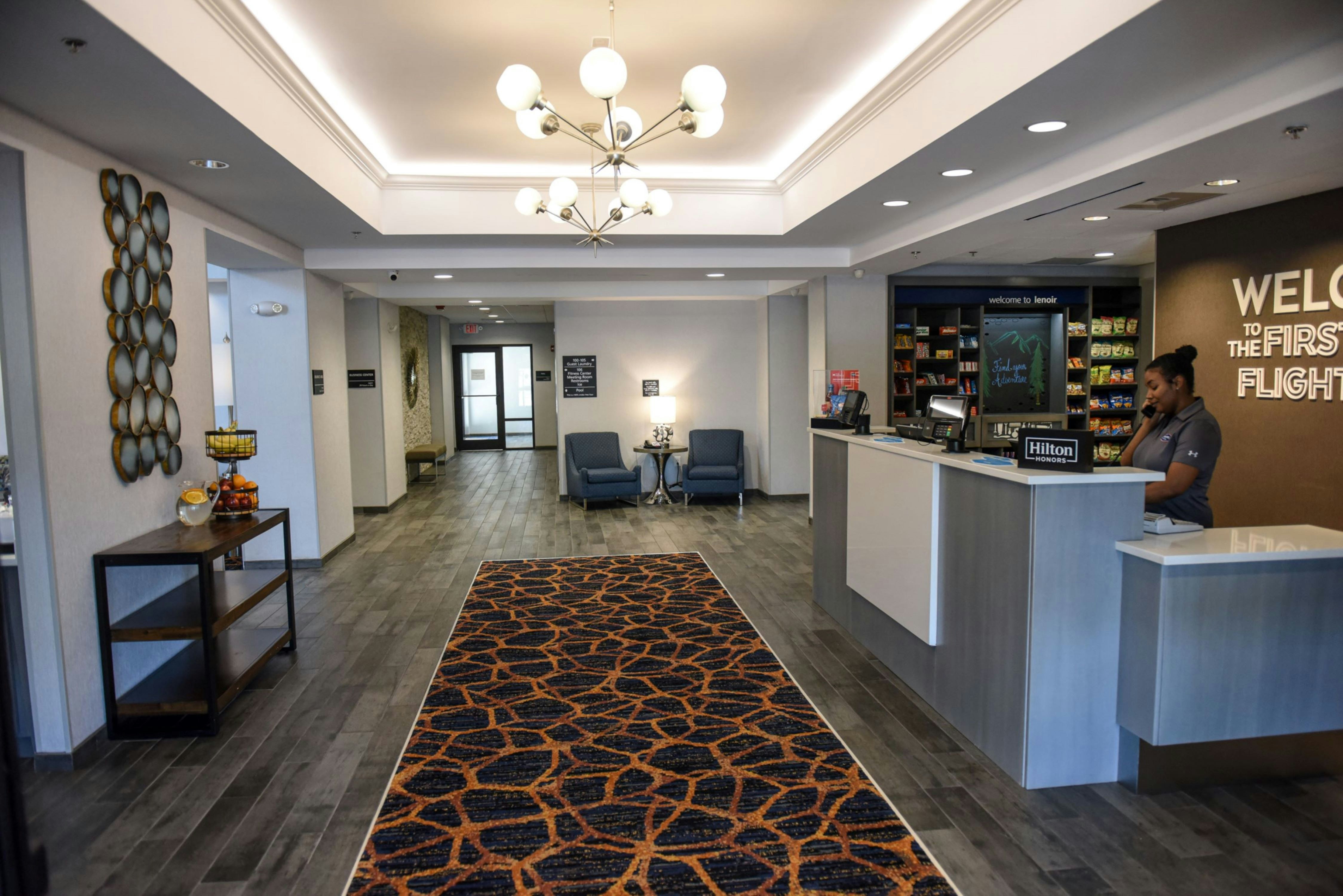 Hampton Inn Suites Lenoir Nc 9/76