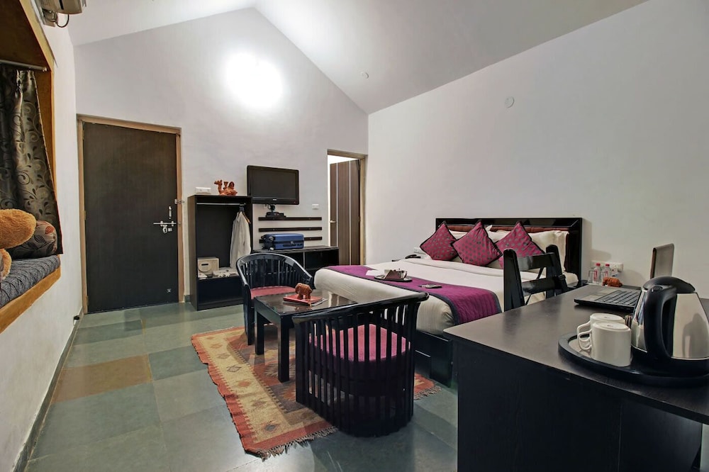Dera Kumbhalgarh 18/36