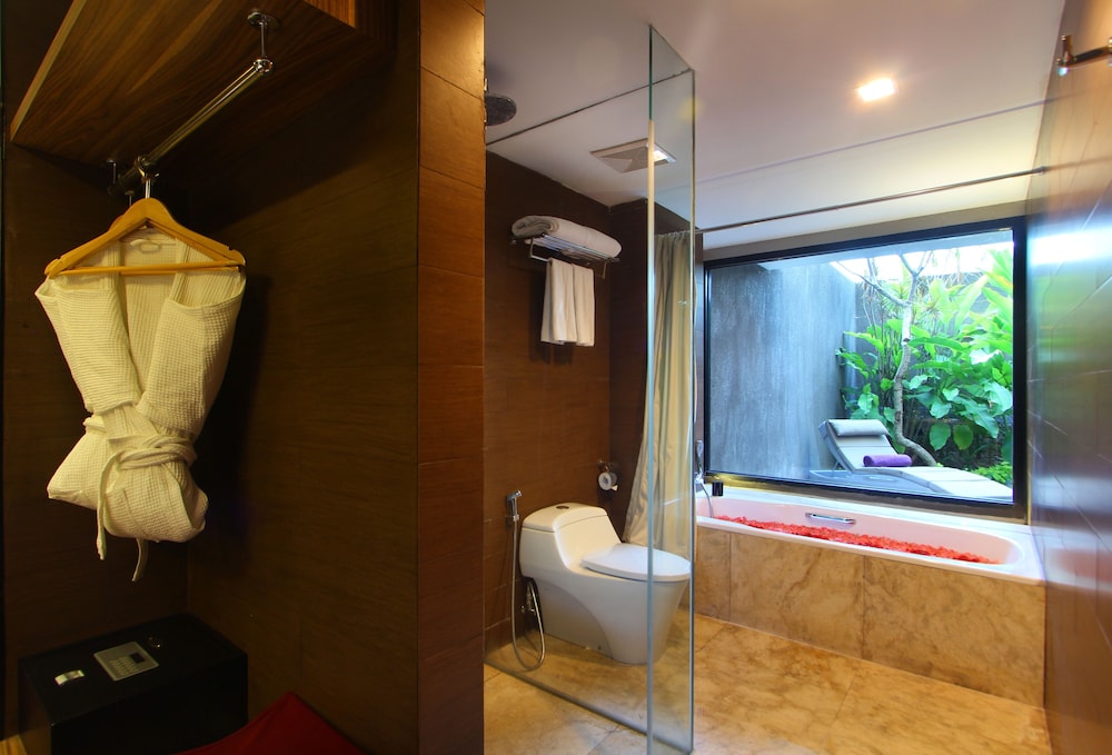Amaroossa Suite Bali 43/69