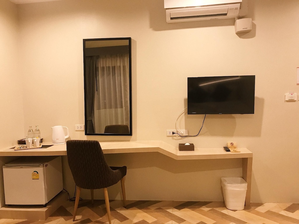 SJ miracle hotel Hatyai 36/50