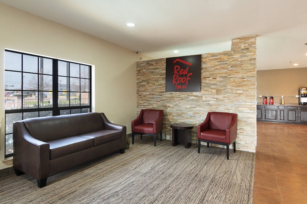 Red Roof Inn Fort Worth - Saginaw 28/33