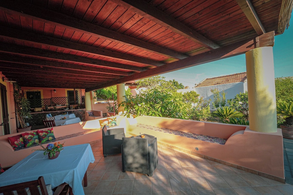 Residence Hotel Al Belvedere Salina 60/78