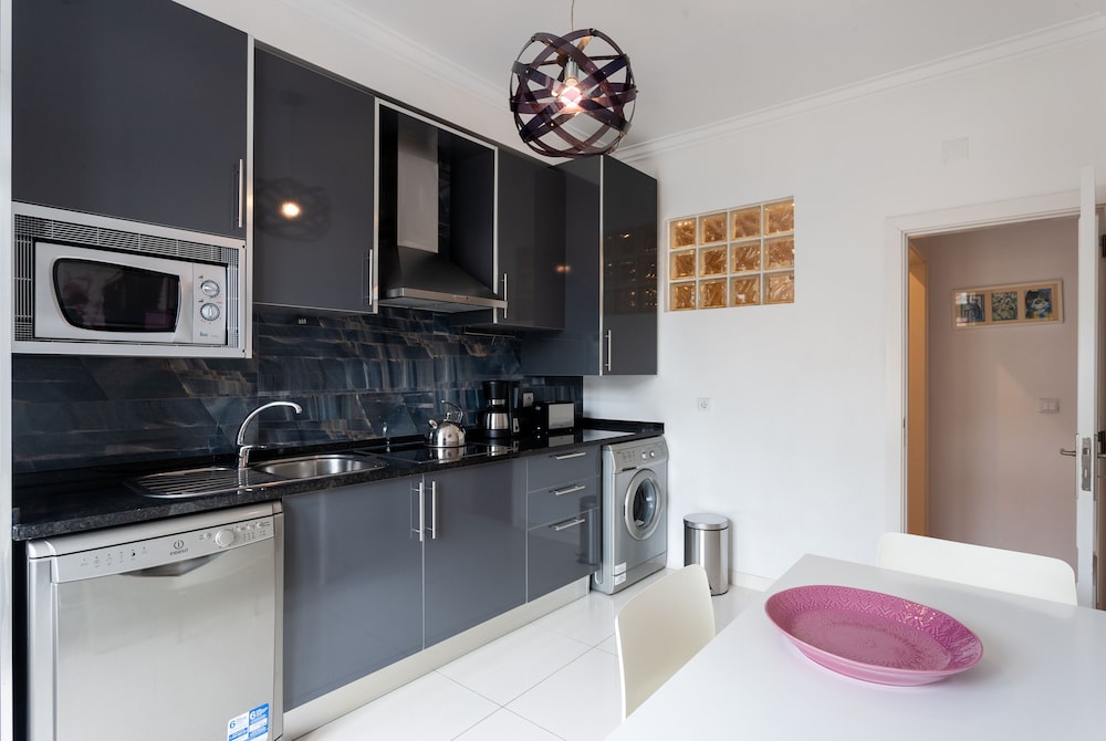 Santa Justa Apartments Downtown Center 8/78