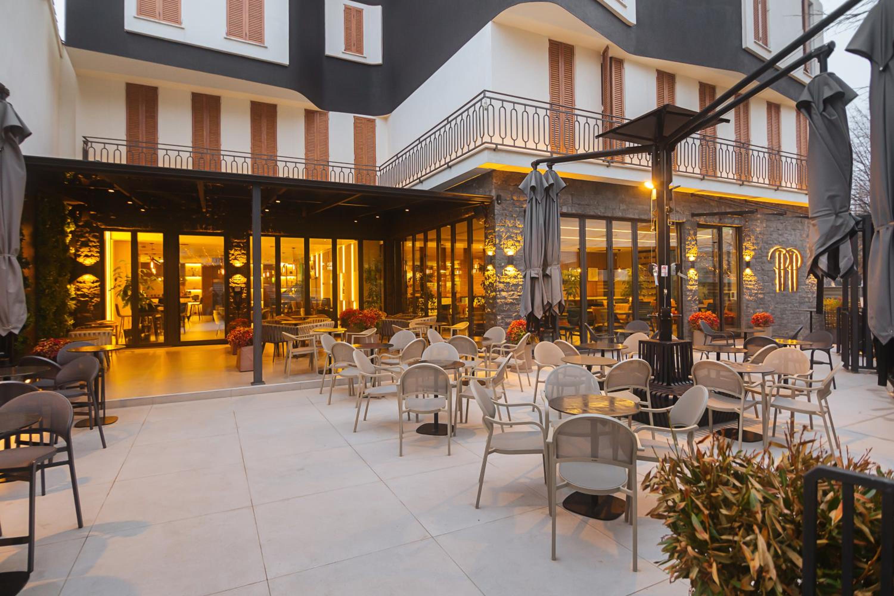 Park Plazza in KORCE