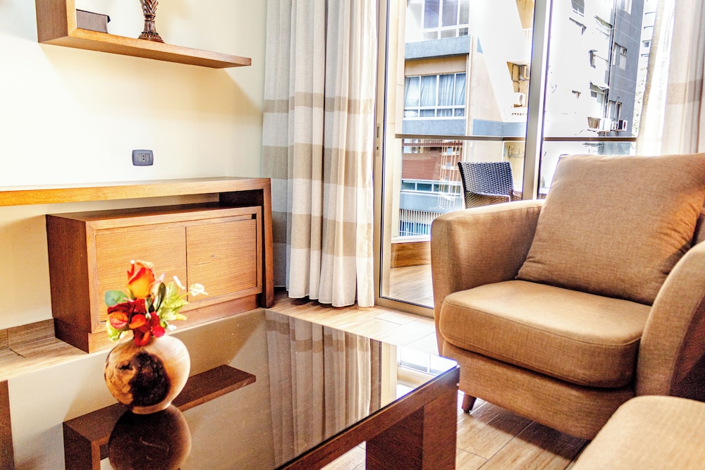 Britannia Suites 23/37