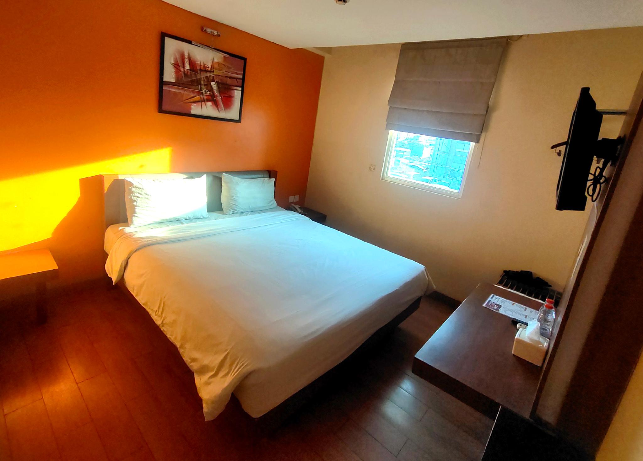 Superior, King Bed