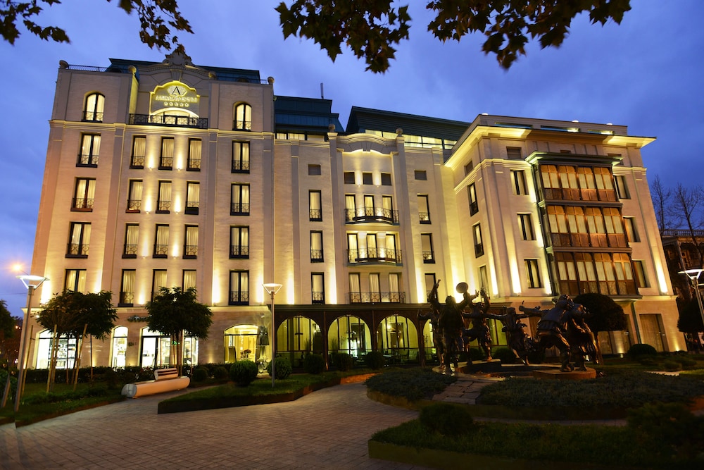 Ambassadori Hotel Tbilisi 2/73