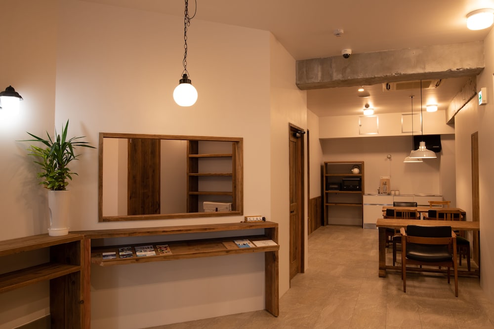 Akicafe Inn Guesthouse 37/58