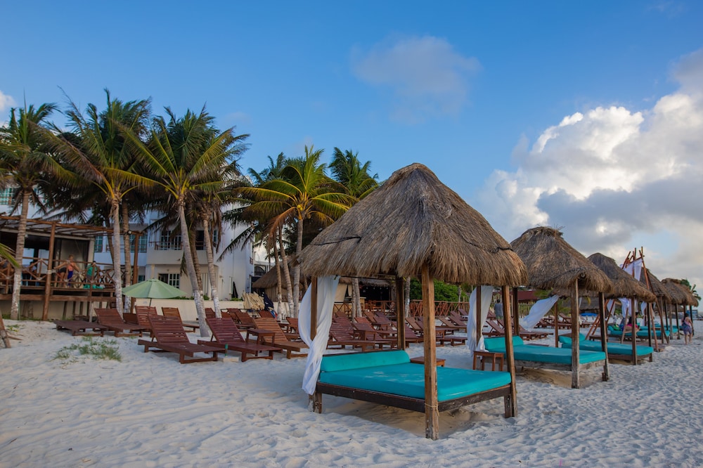Hotel & Beach Club Ojo de Agua 38/49