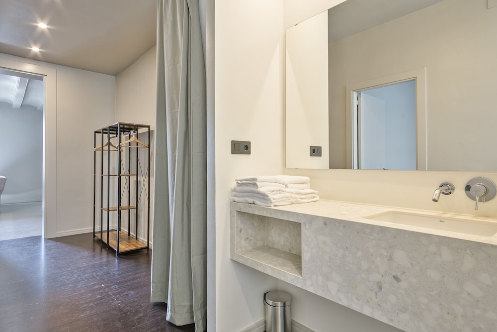 PR3 Apartments 49/50