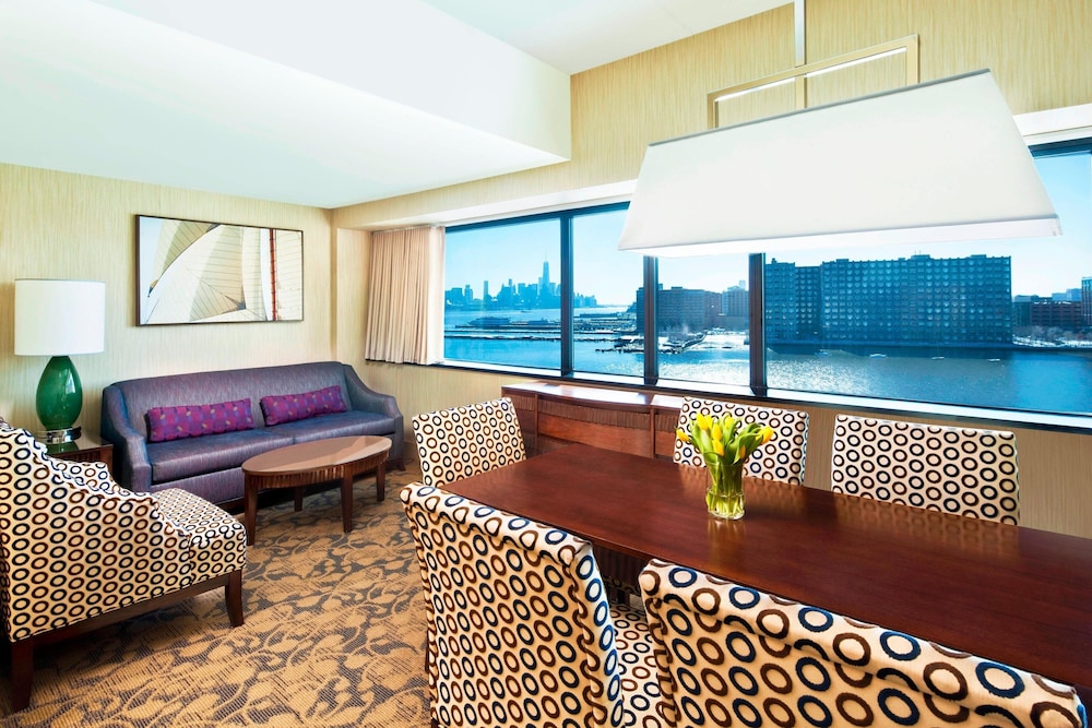 Sheraton Lincoln Harbor Hotel 19/31