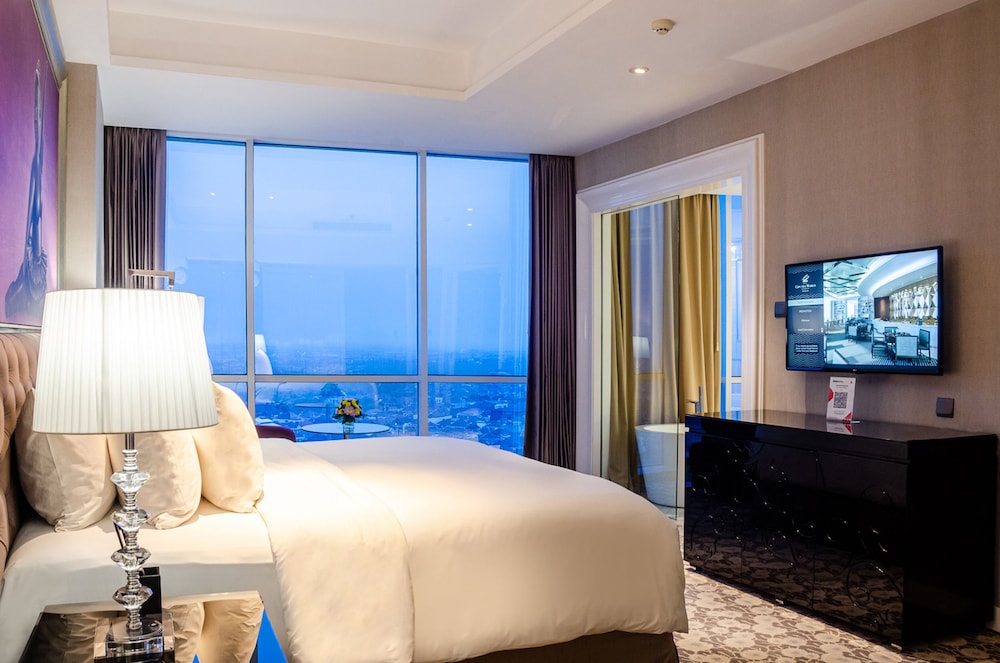 Hotel Ciputra World Surabaya managed by Swiss-Belhotel International 53/76
