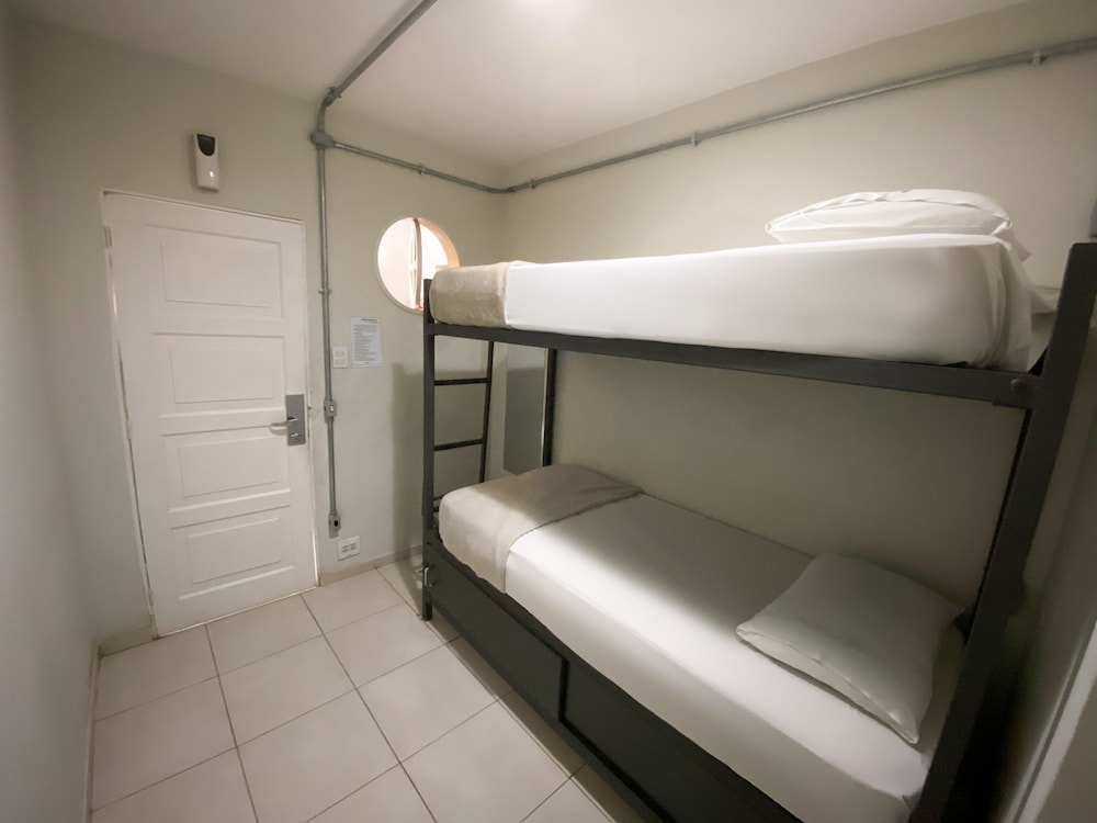 BASIC, TWIN BEDS