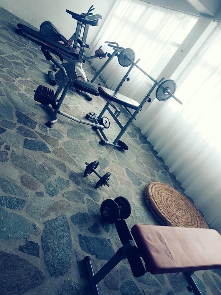 Lagada Beach Hotel 41/65