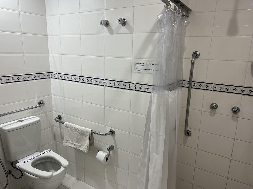 Athus Brasilia Hotel 48/49