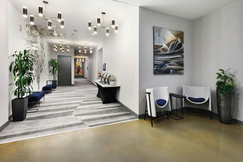 Aloft Greenville Downtown 45/50