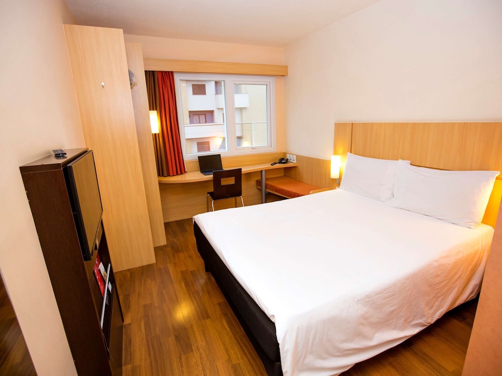 Hotel Lieto 6/48