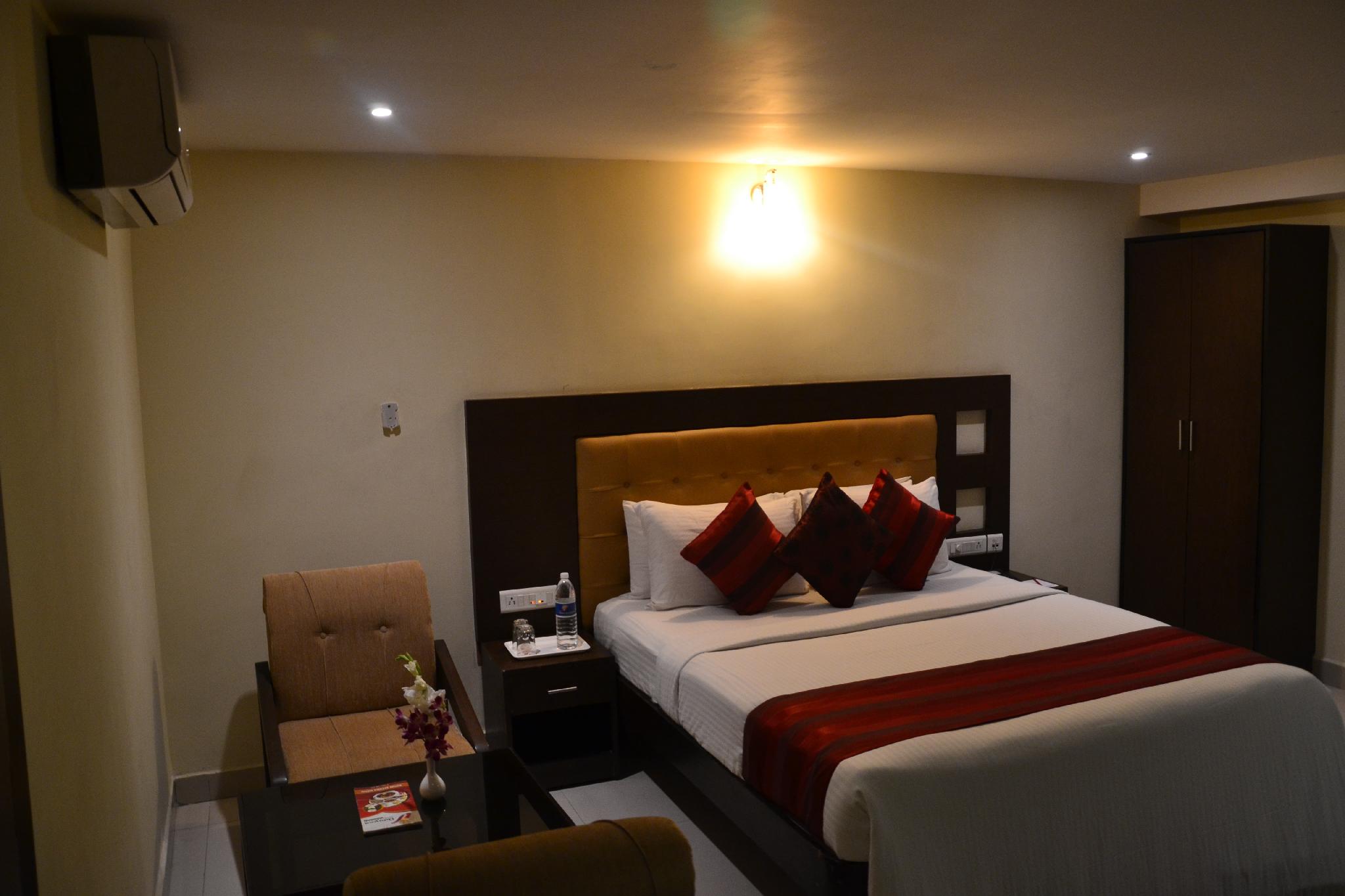 MG Hotel Udayee International 11/25