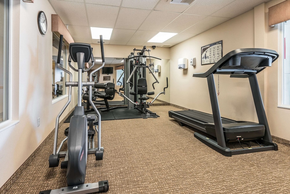 Comfort Inn and Suites Hermiston, OR 28/47