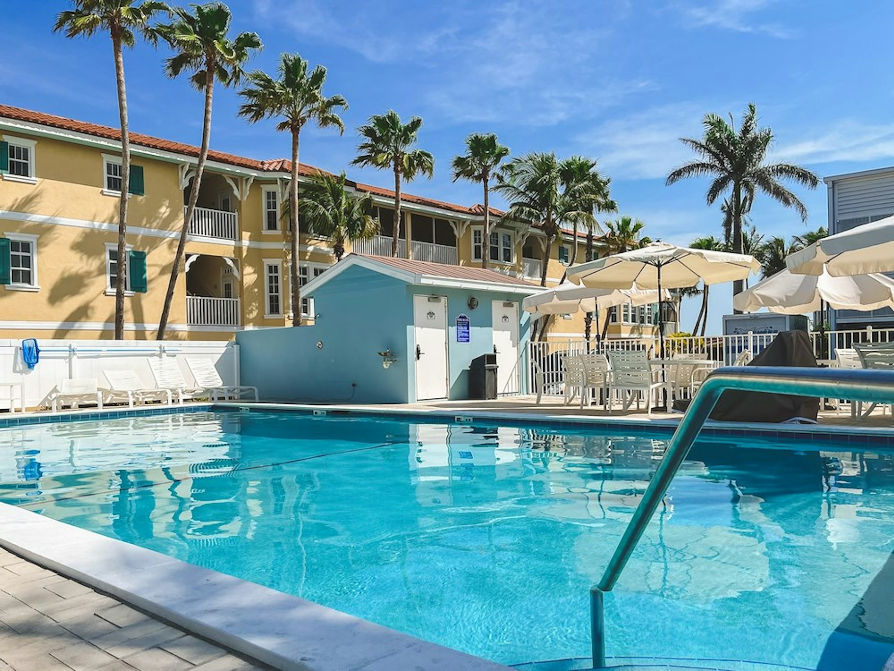 Silver Surf Gulf Beach Resort 24/34